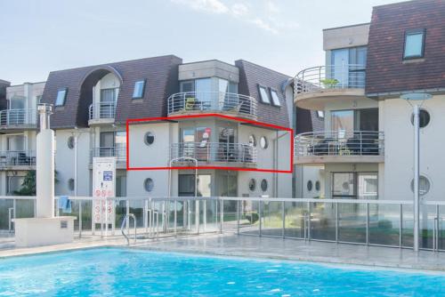  Poolsyde, Unterkunft in Bredene