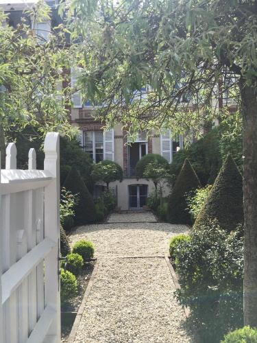 duplex/jardin Deauville centre gîte à louer Deauville