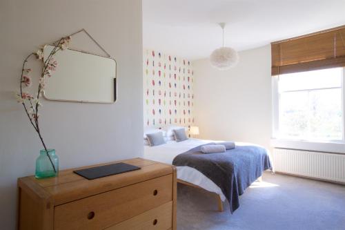 Georgian House - Fantastic Central Apartment with Fabulous Views, Bath (Foto 5)