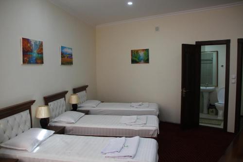 Hotel 'GRAND WAY'