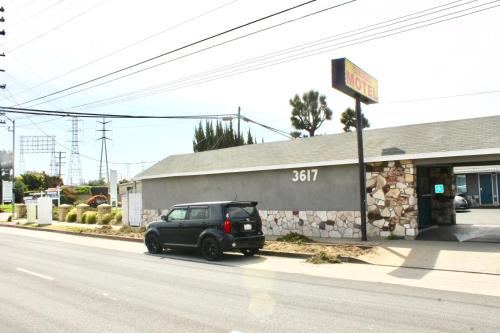 Arlington Motel 2