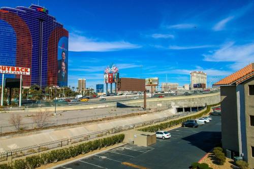 Strip View luxury Condo Strip View luxury Condo