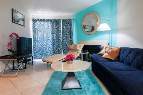 Strip View luxury Condo Strip View luxury Condo