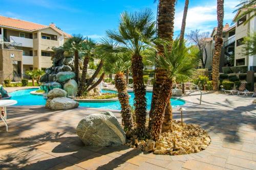 Strip View luxury Condo Strip View luxury Condo