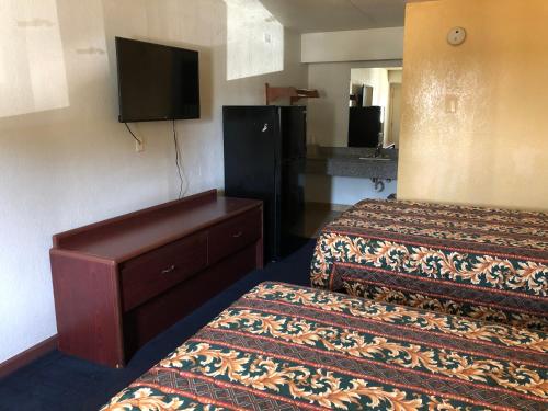 Lone Star Inn – Carrollton, TX