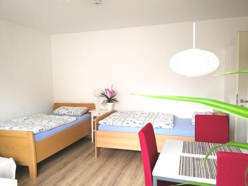 Quiet City-Apt, 4min City-Center, 18min Fair Nürnberg!!!, Norimberga (foto 7)