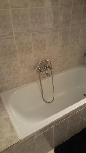 Apartman Košuta 2 (Apartman Kosuta 2) in Tjentište