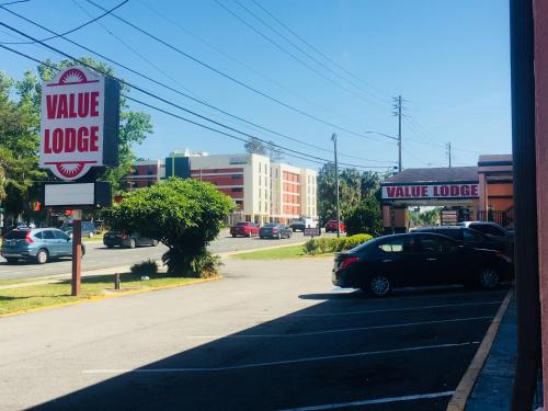 Value Lodge - Gainesville