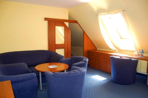 Hotel Zajazd Piastowski - image 2