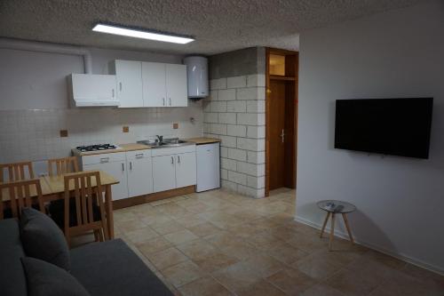Corner Apartments