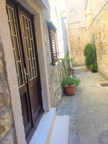  Room for 3 in Hvar Center - Near sea in Hvar
