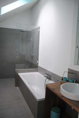 浴室, Gluck Auf im Pott in 波特魯普