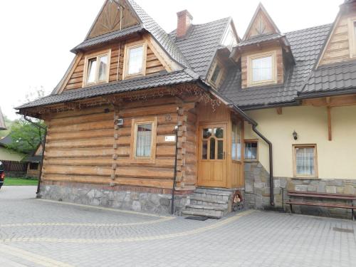 자코파네 Pokoje Gościnne Monika (Pokoje Goscinne Monika) 4성급 게스트하우스 레스토랑