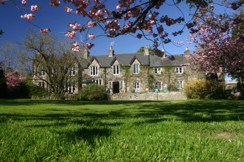 Parc-Le-Breos House - image 10