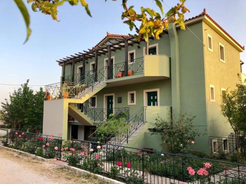 Galini Apartments - image 6