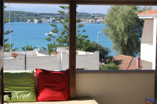  Alice House, Pension in Porto Heli