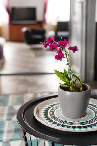 Karma Boutique Apartments - main image
