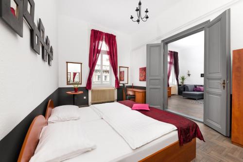 Karma Boutique Apartments - image 12