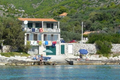 Apartments by the sea Prizba Korcula - 14940 Blato 