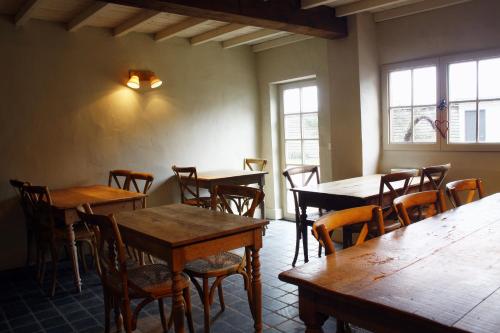 霍夫德斯丁諾文住宿加早餐酒店 (B&B Hoeve de Steenoven) in 達默