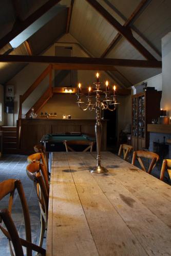 霍夫德斯丁諾文住宿加早餐酒店 (B&B Hoeve de Steenoven) in 達默