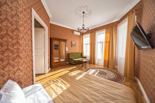 Sunny apartment