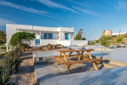 eiriana luxury suites