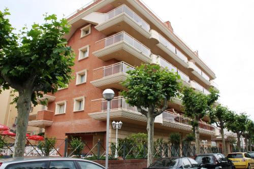 Apartamentos Imperial - image 12