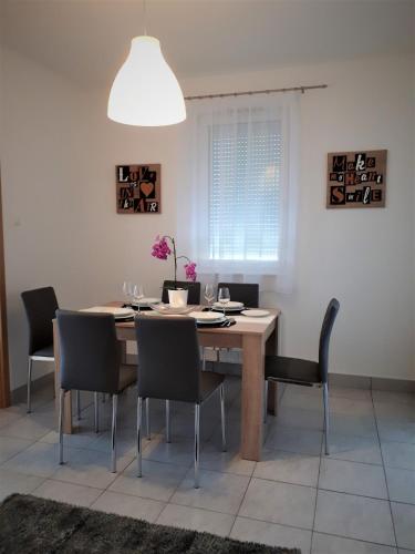 Hanna Apartman - image 7