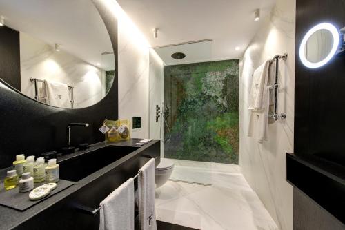 The Pavilions Madrid Hotel - image 7