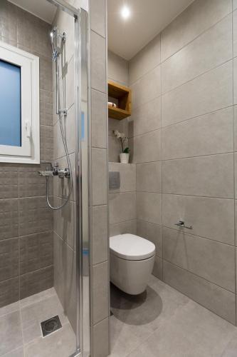 Urban Chic 1BD Apartment in Hilton district by UPSTREET - image 5