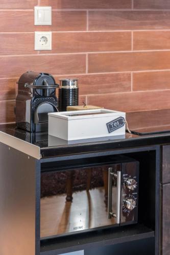 Lycabettus Exclusive Apartments – Athens, NY