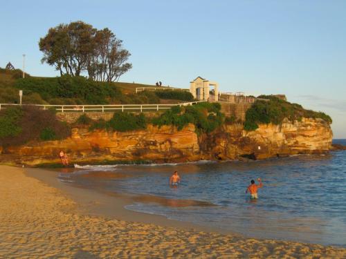 Coogee Beach House - main image