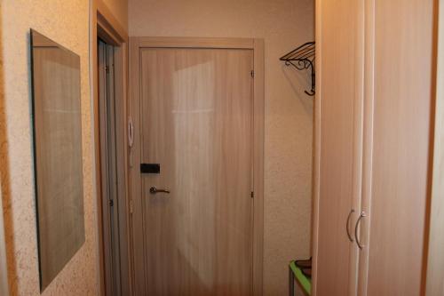 Apartment on Prospekt Bolshevikov 7-3 - image 5