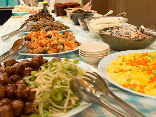 Ruoka ja Juomat, Osaka Moriguchi Plaza Hotel in Neyagawa