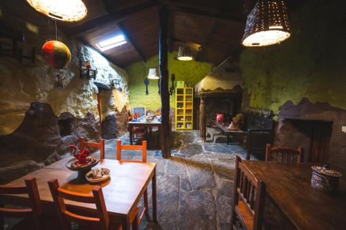 Pub/Lounge, Caserio da Castineira in Montederramo