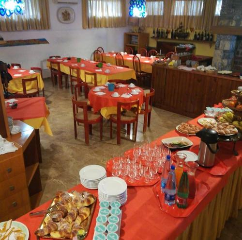 Hotel Cristina - image 7