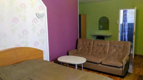 White House - image 13