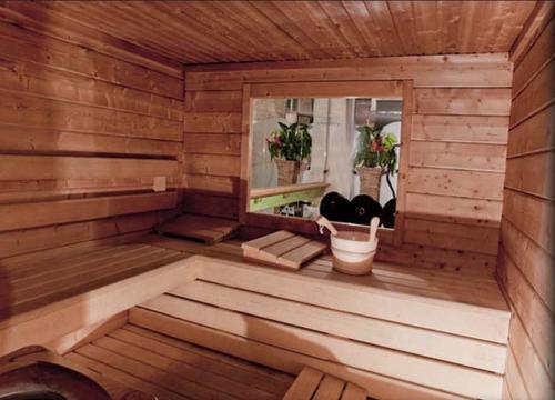 Spa, Hotel Jacques De Molay in 3rd - Temple - Republique