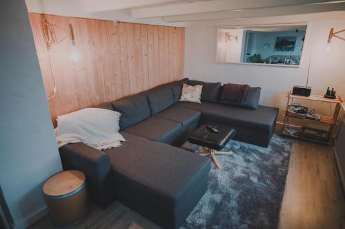 Turf House Cottage - Near Airport in Sandavágur