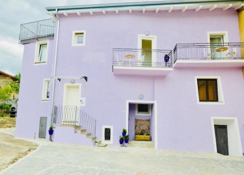 Corte del Lago 4
