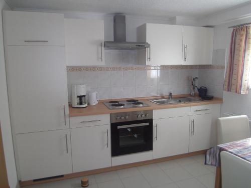 virtuve, Ferienwohnung Barzen in Ralingen