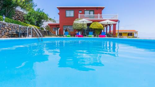  La Rivera Apartments, Pension in Tenagua