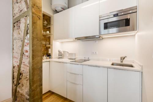 Casa Largo de Santo Antonio da Sé 8, Lisabon (fotografie 10)
