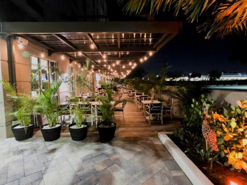 Balkon/Terrasse, Wingate by Wyndham Miami Airport in Miami (FL)