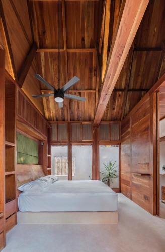 Double room, pool view