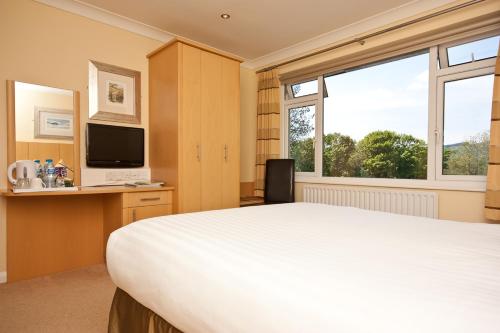 Lingwood Lodge - image 3