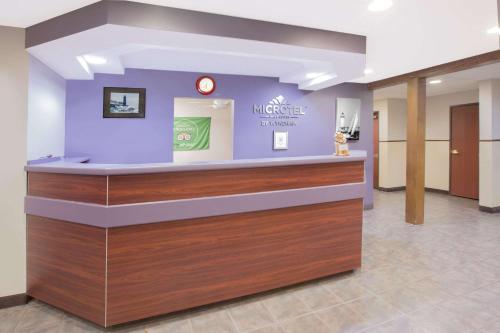 Microtel Inn and Suites Manistee