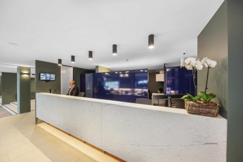 Belconnen Way Hotel & Serviced Apartments - Canberra