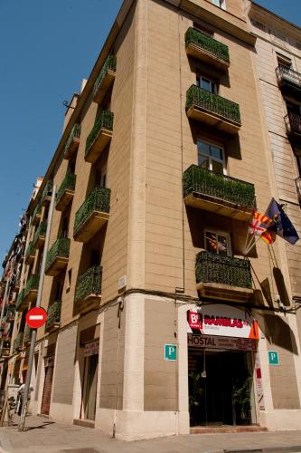 BE Ramblas Guest House